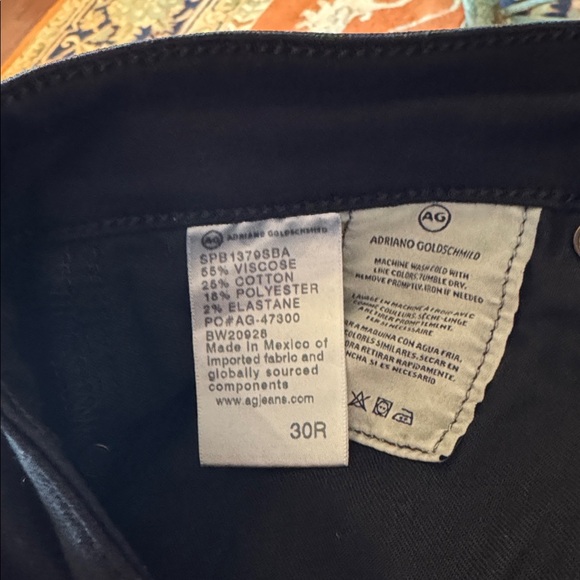 Ag size 30 black Farrah skinny 26 inseam high rise - Picture 6 of 8